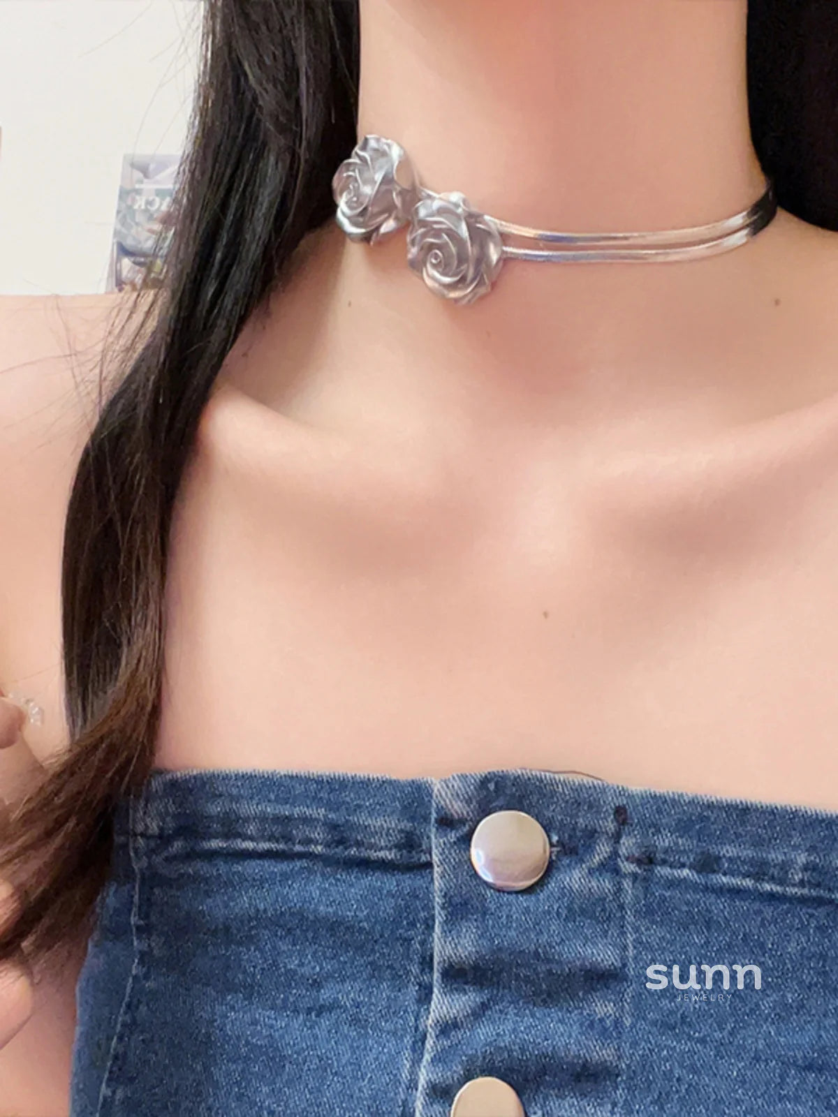 Amia Double Layer Rose Choker