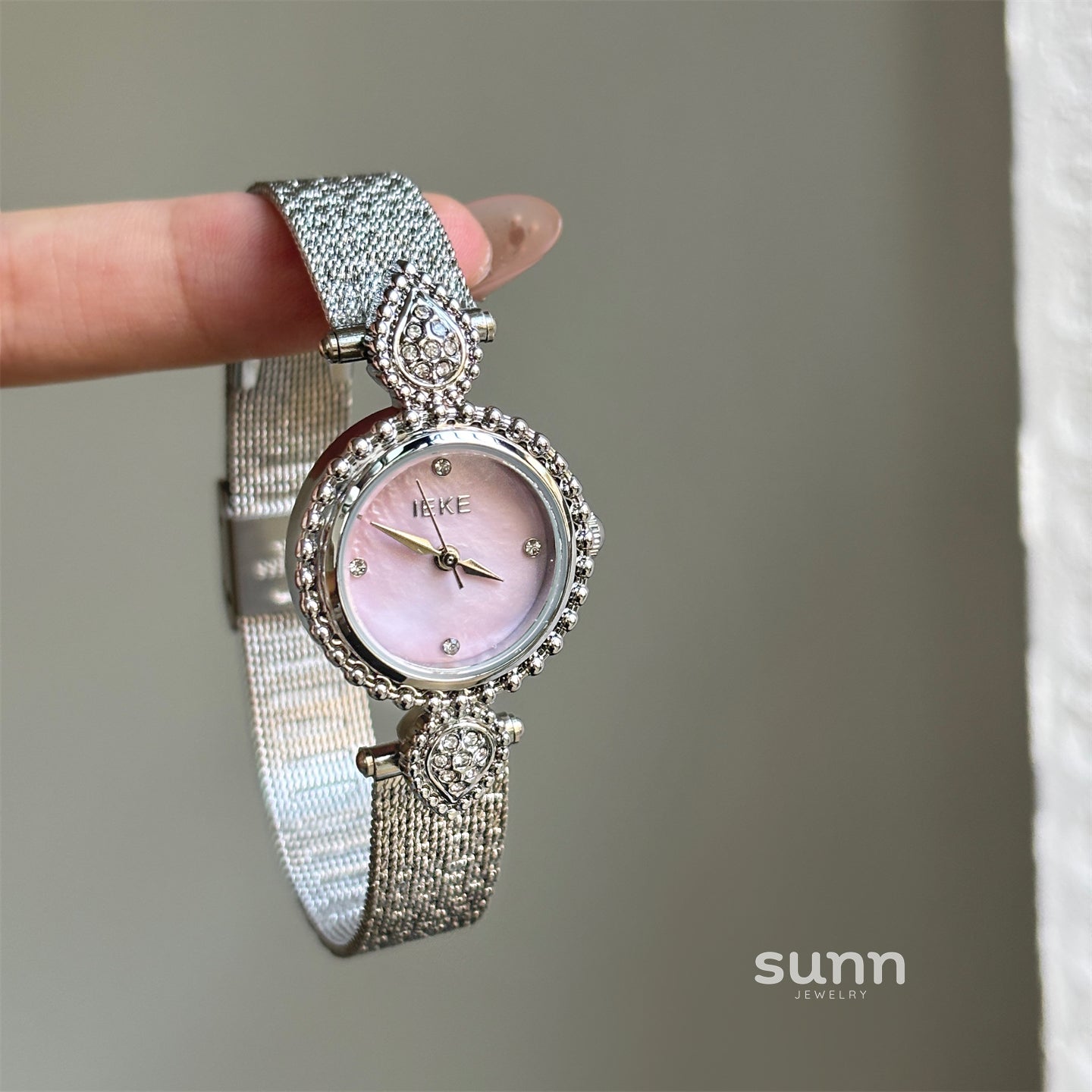 Amia Mother-of-Pearl Watch [8964F794]