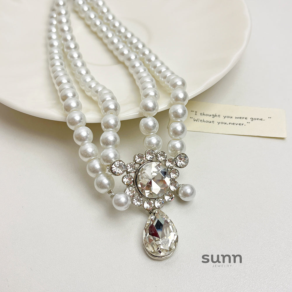 Amiah Double Layer Pearl Choker [FFFG3MXN]