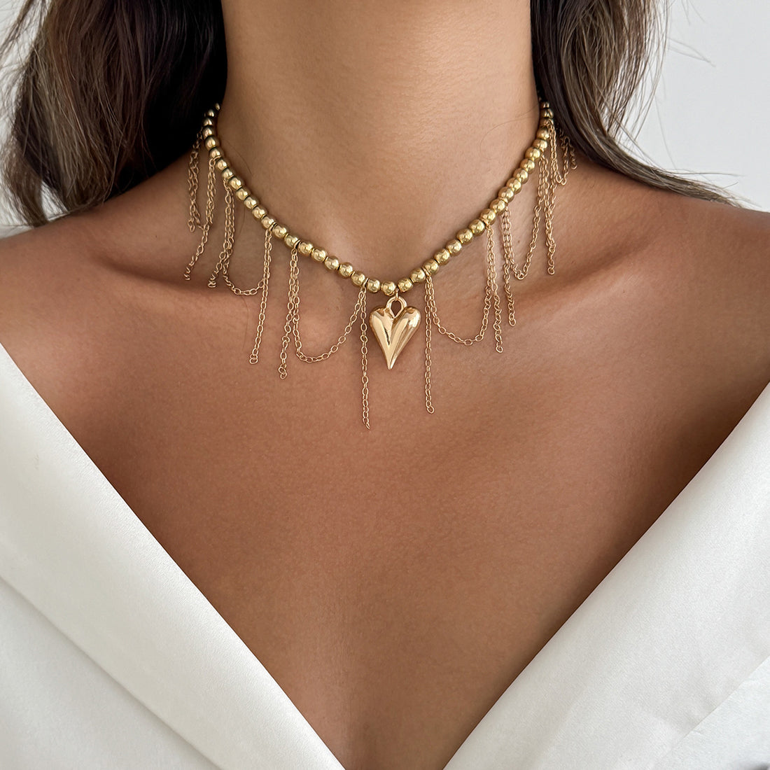 Amilya Layered Charm Necklace [Q3GSMM3S]