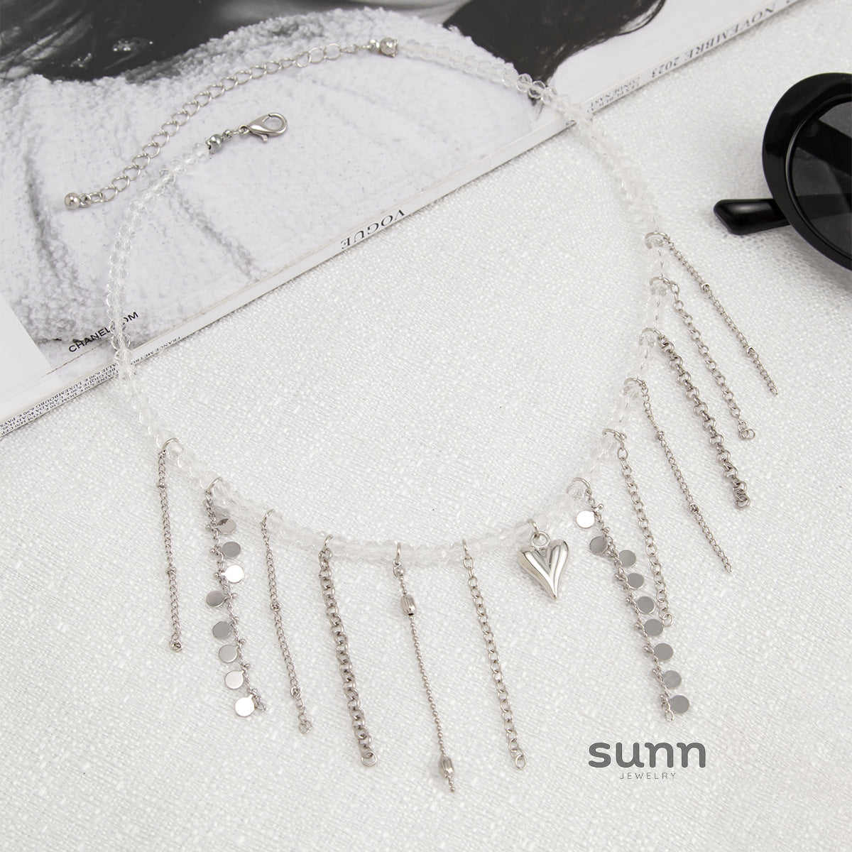 Amilya Layered Charm Necklace [RWZ1T9ZD]