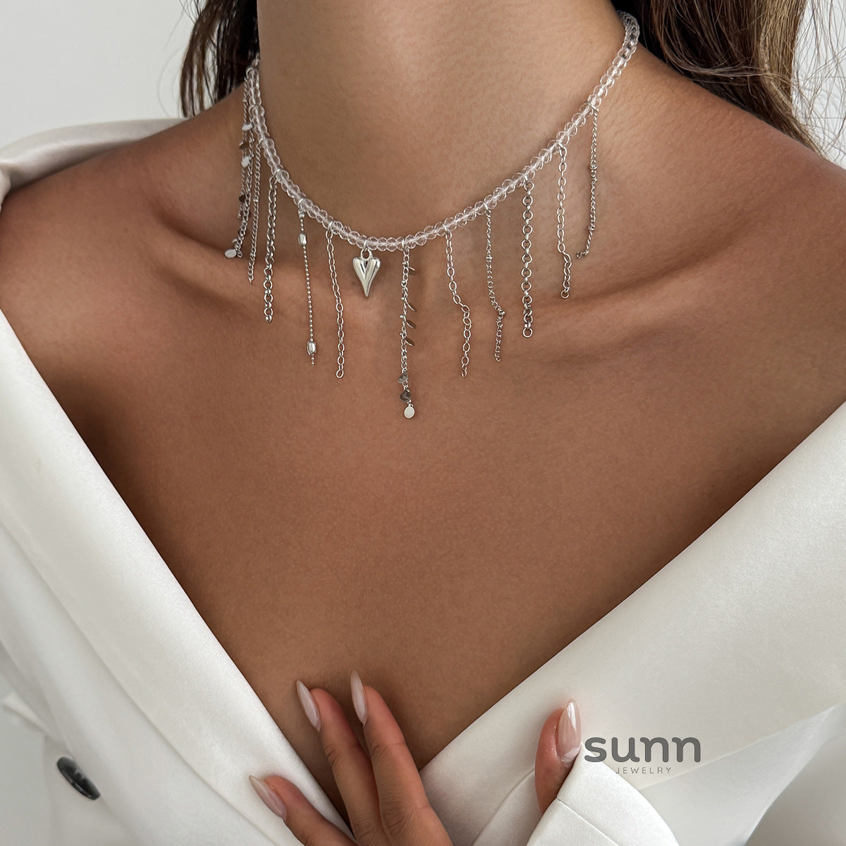 Amilya Layered Charm Necklace [SKFR9F6D]