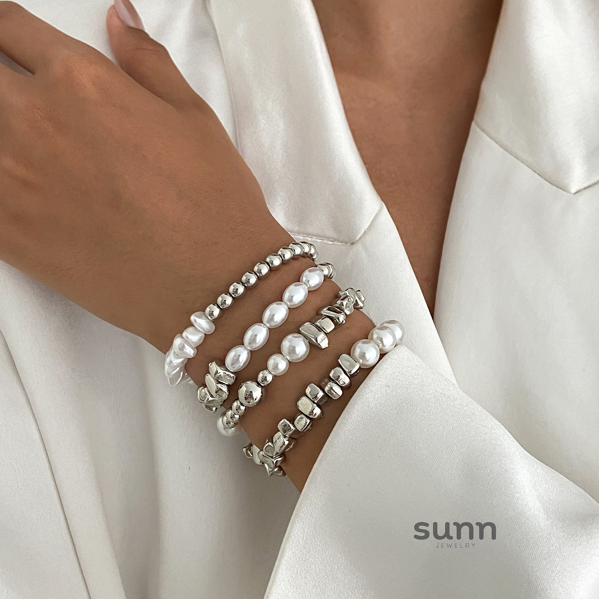 Amina Irregular Beaded Bracelet Set [3XXDGU95]