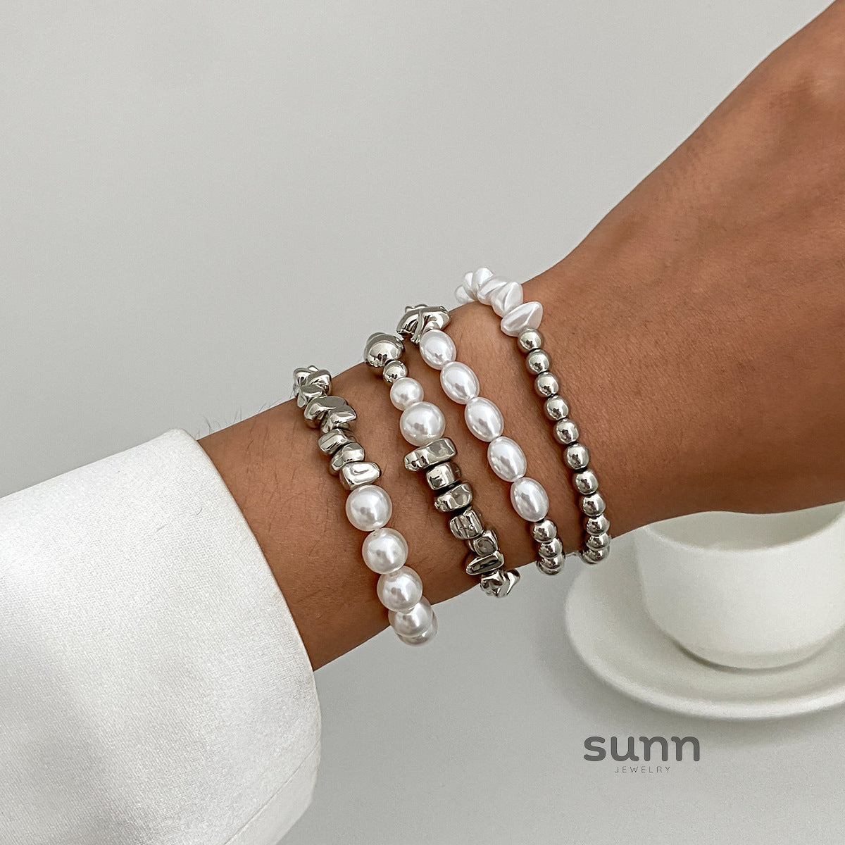Amina Irregular Beaded Bracelet Set [K3CMANZU]