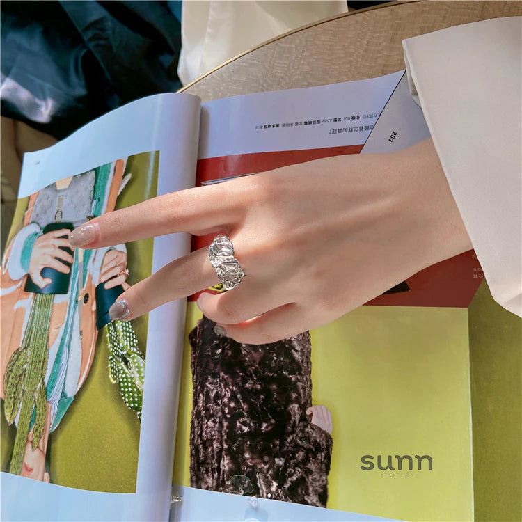 Amiracle Sculpted Open Ring