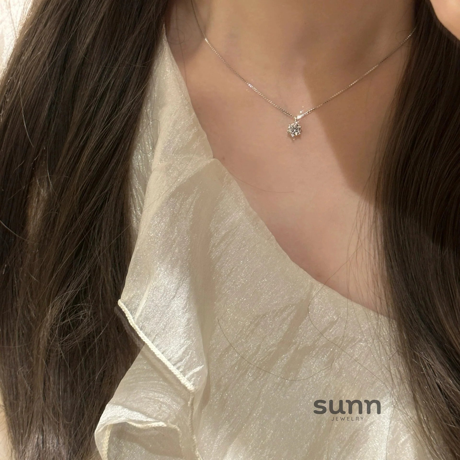 Amora Starburst Zirconia Necklace
