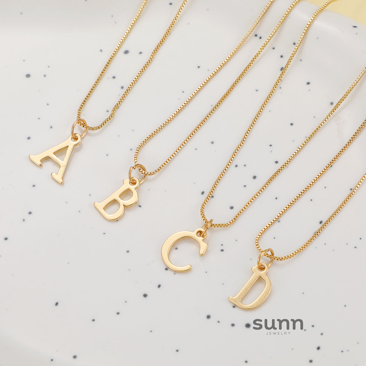 Amore Initial Box Chain Necklace [QIV64DMA]