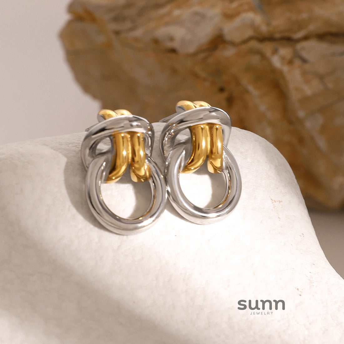 Amori Dainty Heart Hoops [7BWP9XRS]