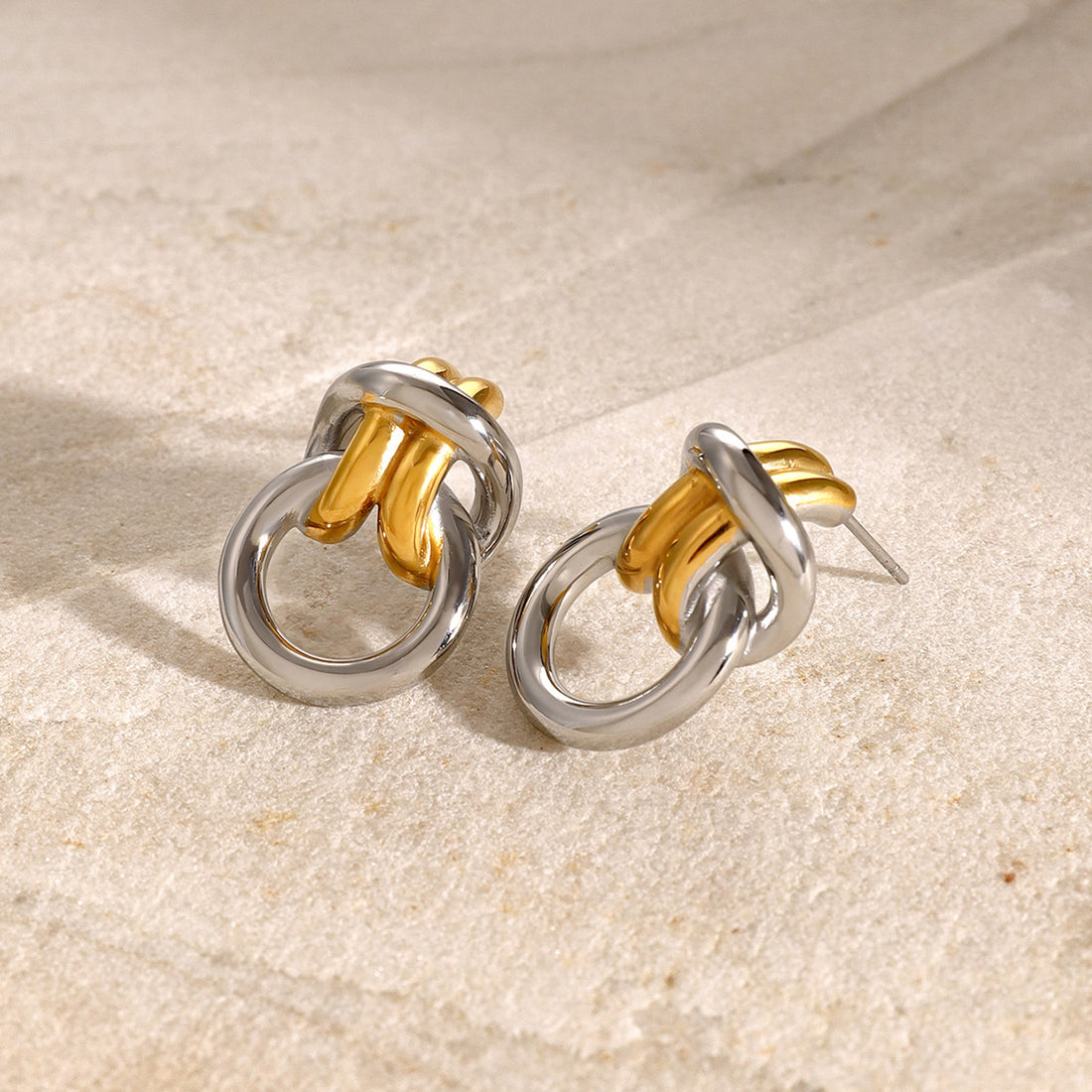Amori Dainty Heart Hoops [7BWP9XRS]