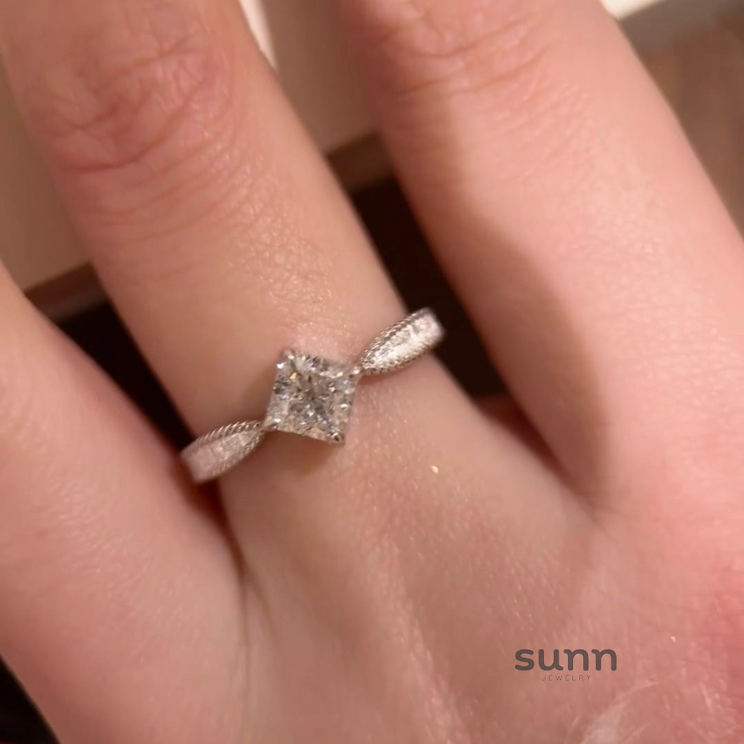 Amran Square Stacked Ring [NPWOGGWJ]