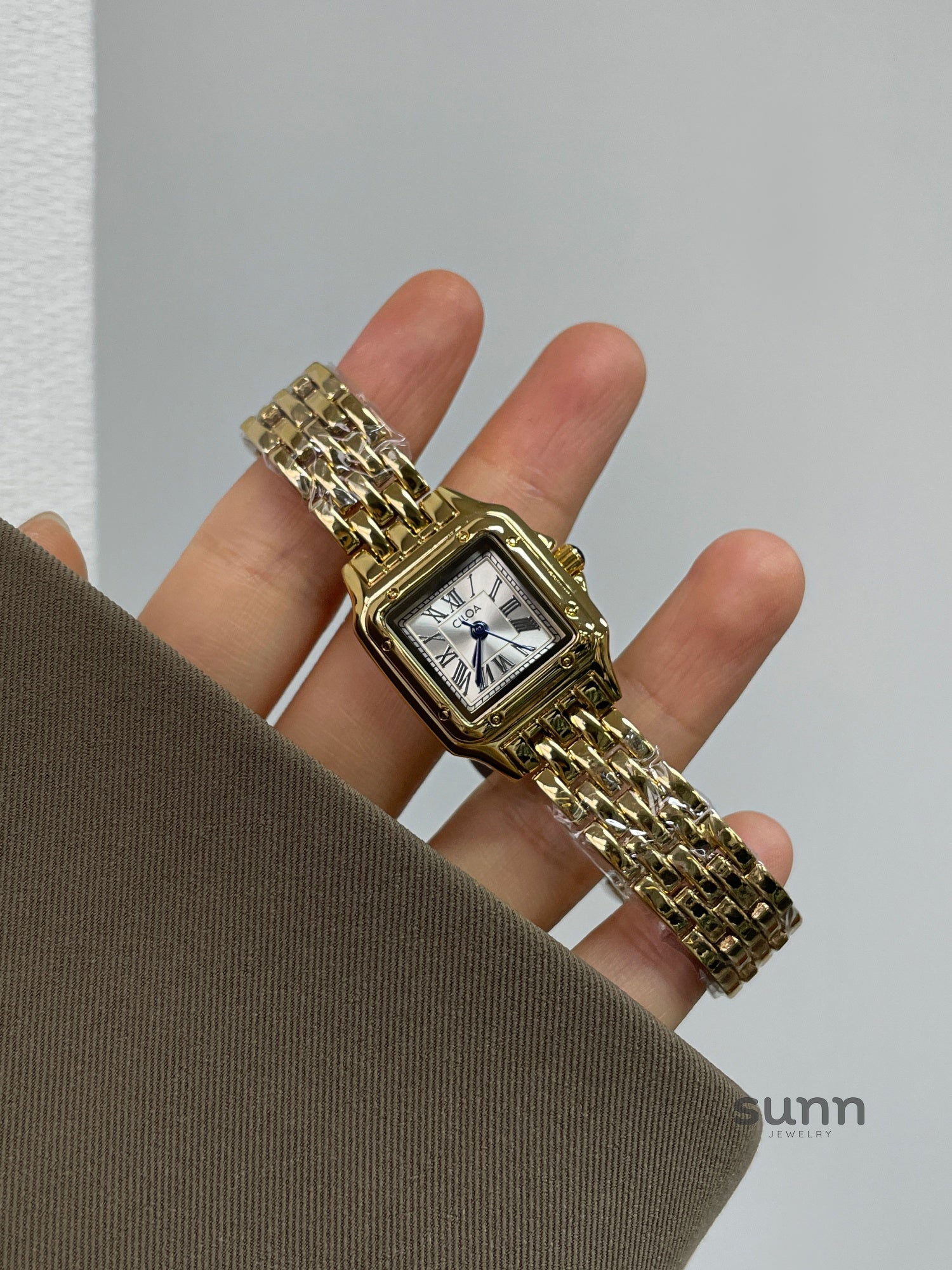 Amylah Elegant Square Watch [6OK7OF00]