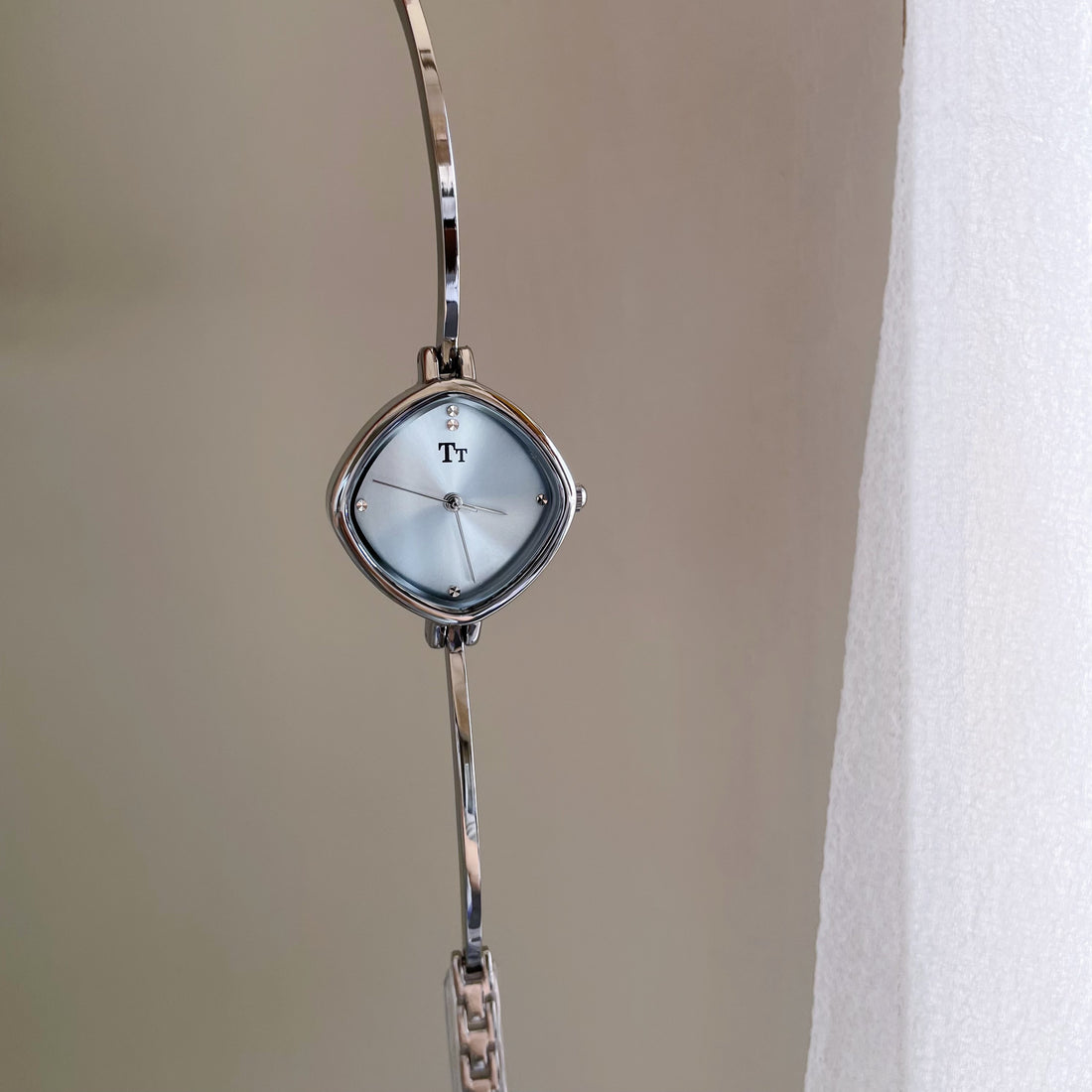 Anabel Petite Bracelet Watch [J8LLXY2F]