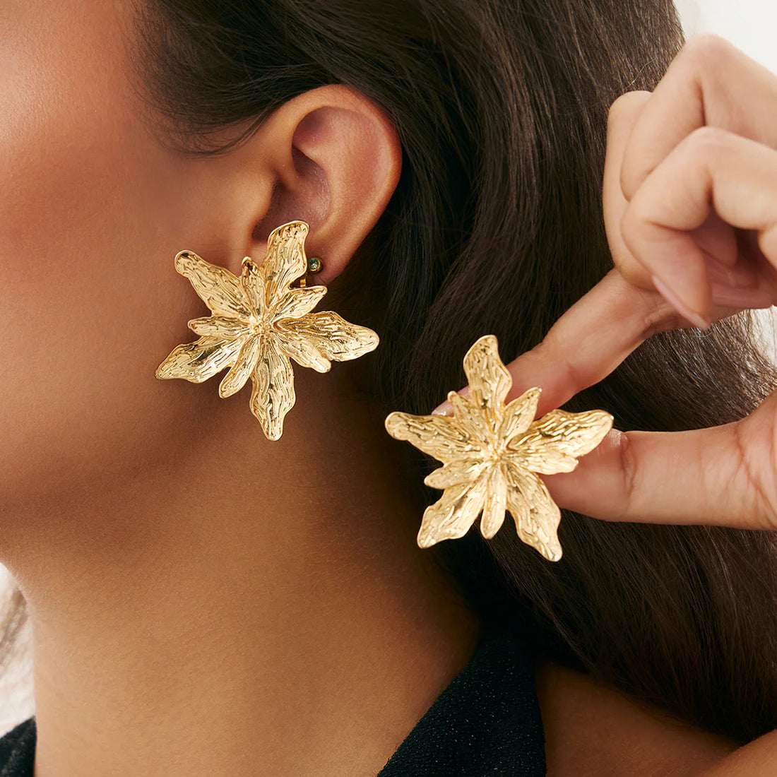 Anabella Blossom Petal Stud Earrings