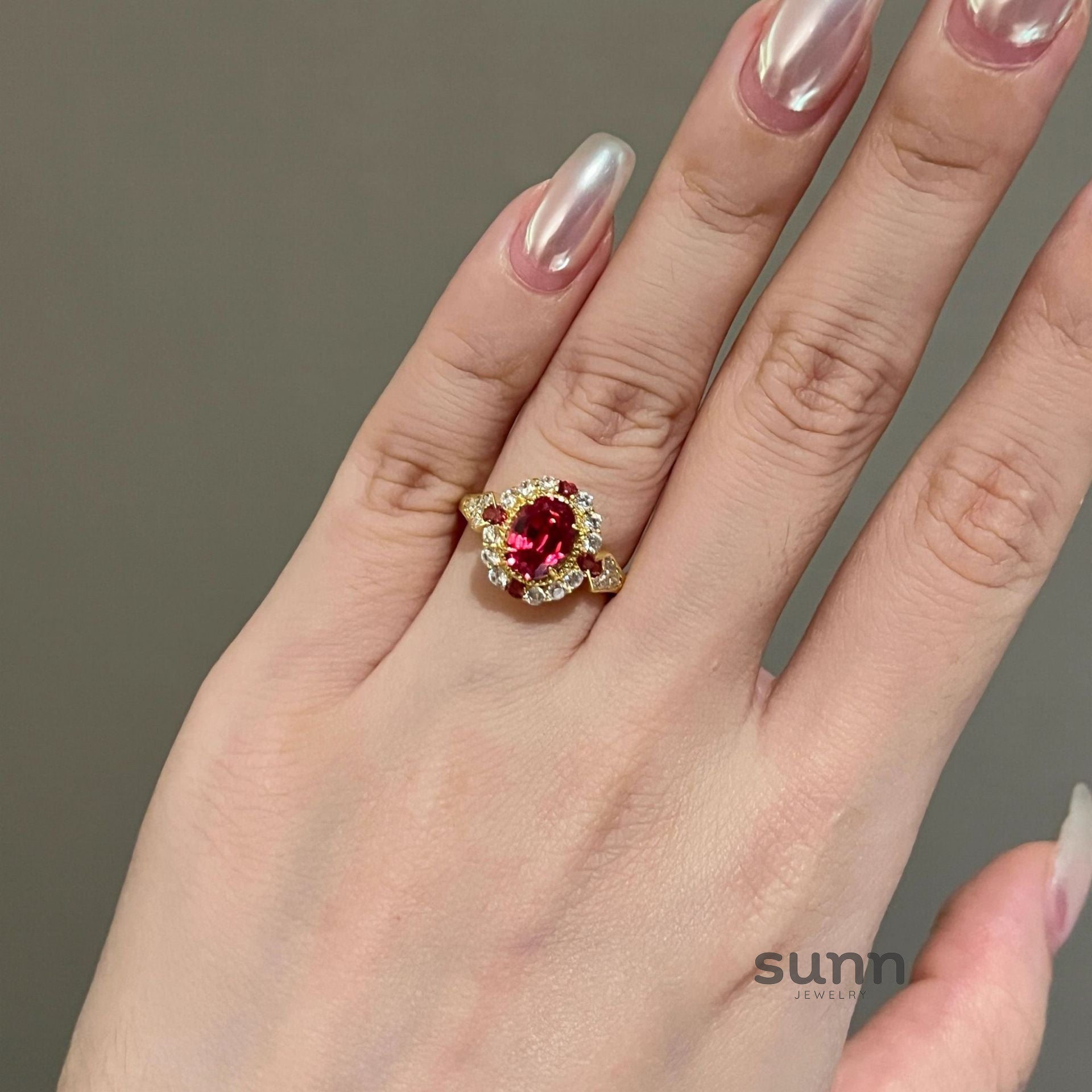 Anai Ruby Elegance Jewelry Set [WMWNKBOR]