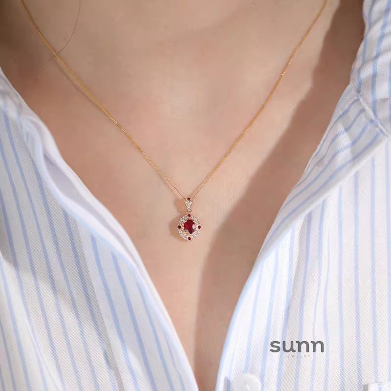 Anai Ruby Elegance Jewelry Set [1VSVD6NL]