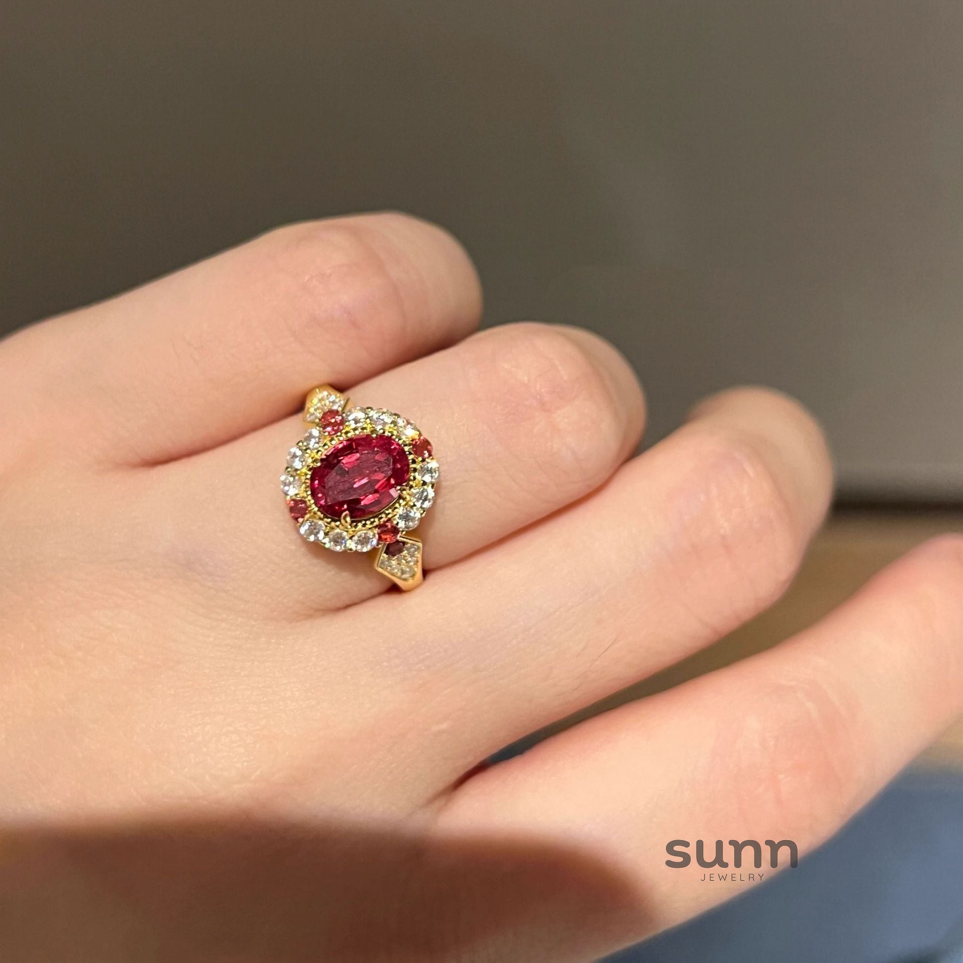 Anai Ruby Elegance Jewelry Set [4OKQX8BF]