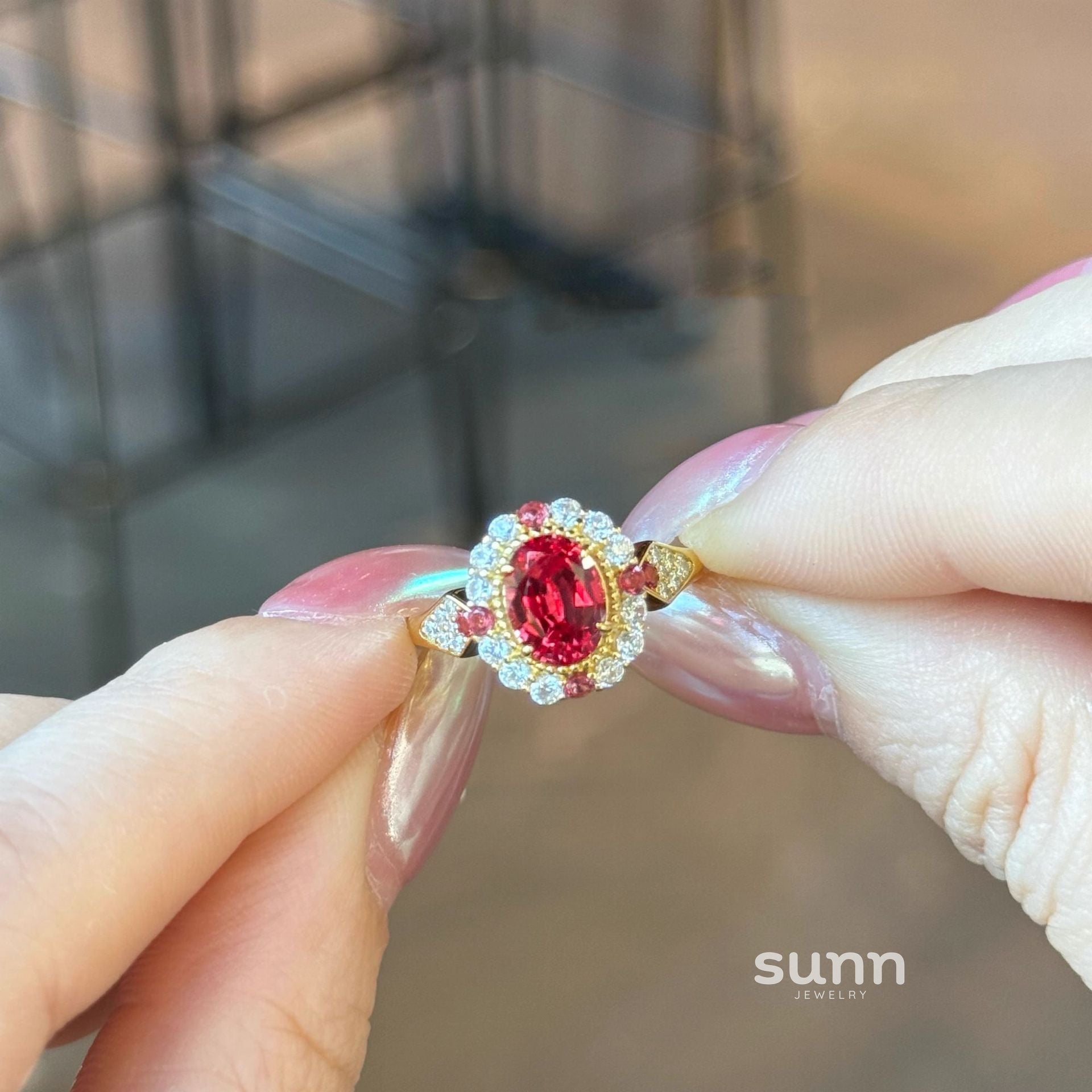 Anai Ruby Elegance Jewelry Set [V4UREJCI]