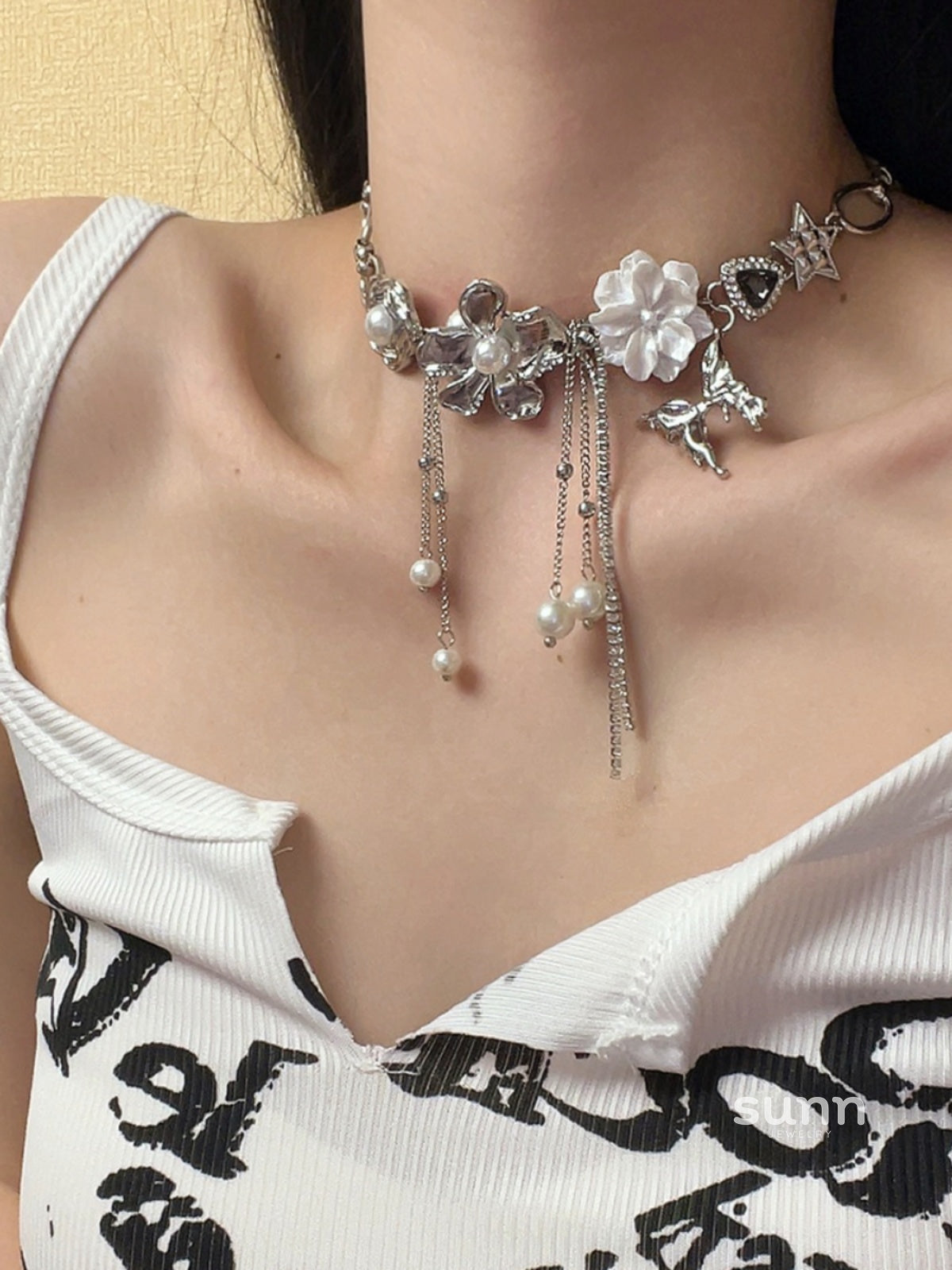 Anaiyah Pearl Butterfly Choker [6U3791QW]