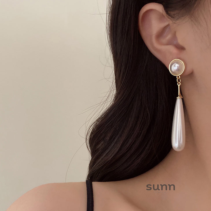 Analee Golden Pearl Drop Earrings [YSRQR3CH]