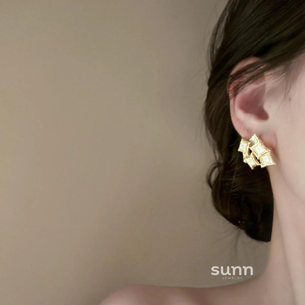 Analiah Abstract Droplet Studs