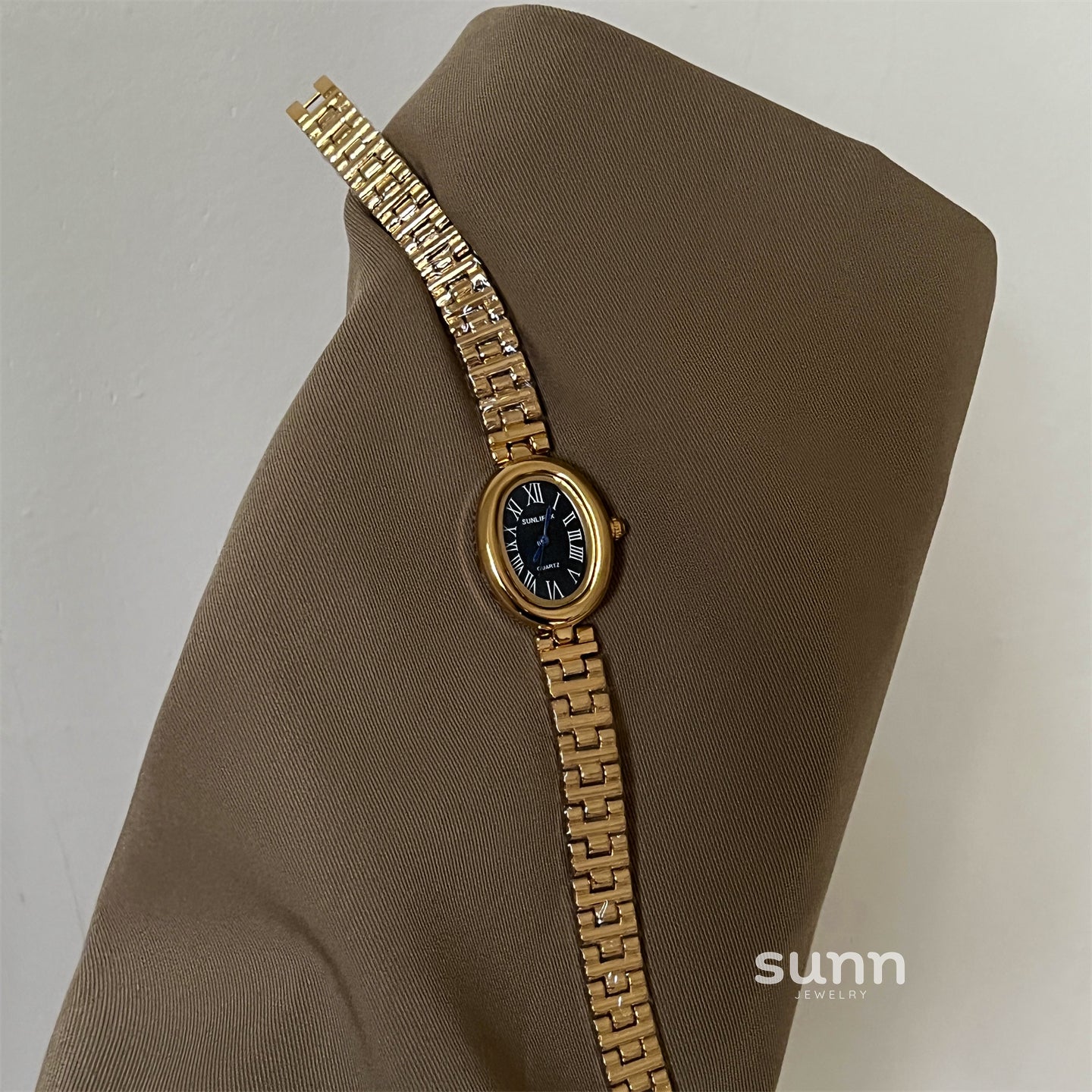 Analicia Geometric Roman Watch [Z0Q7INKB]