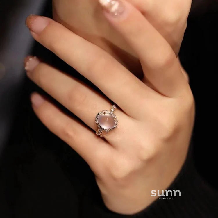 Analiz Gentle Chalcedony Ring