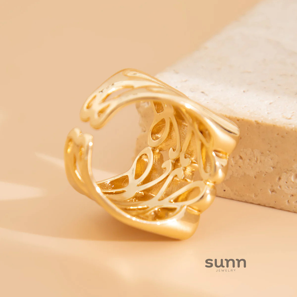 Analy Open Square Ring