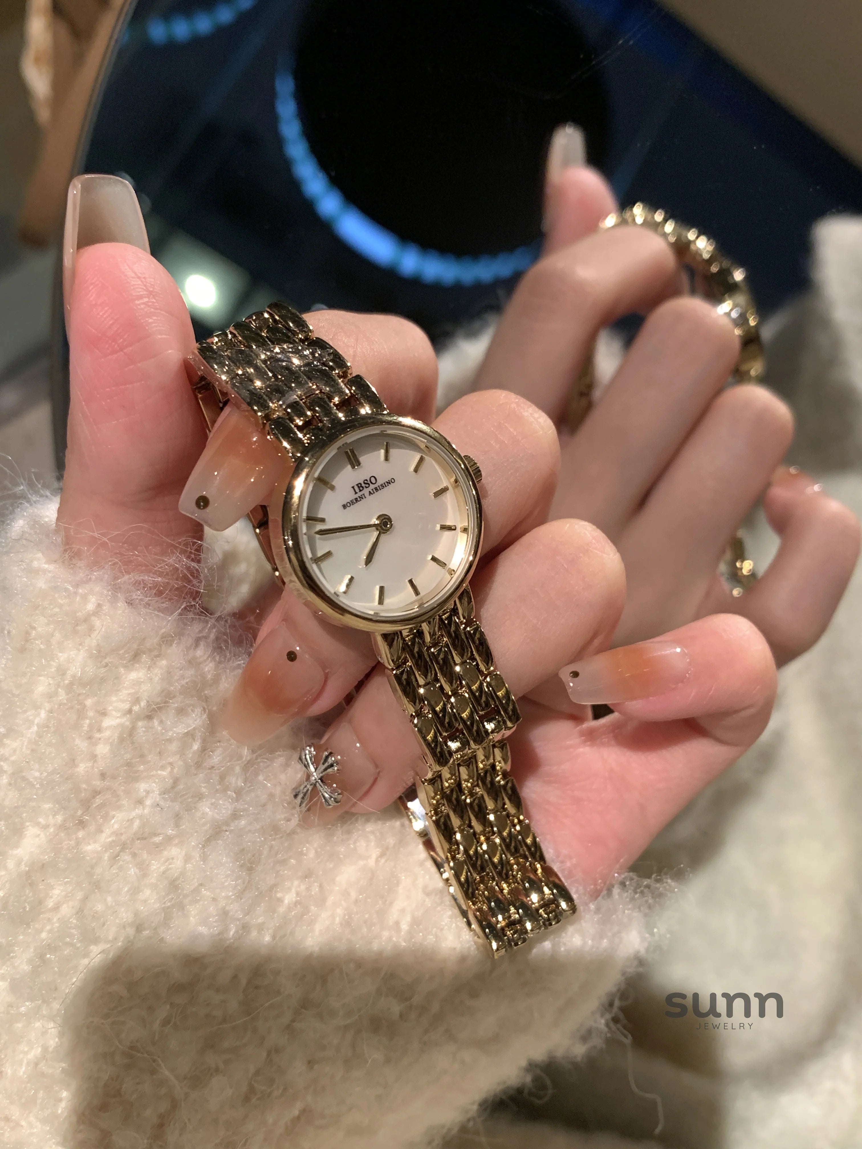 Anamarie Mother-of-Pearl Watch