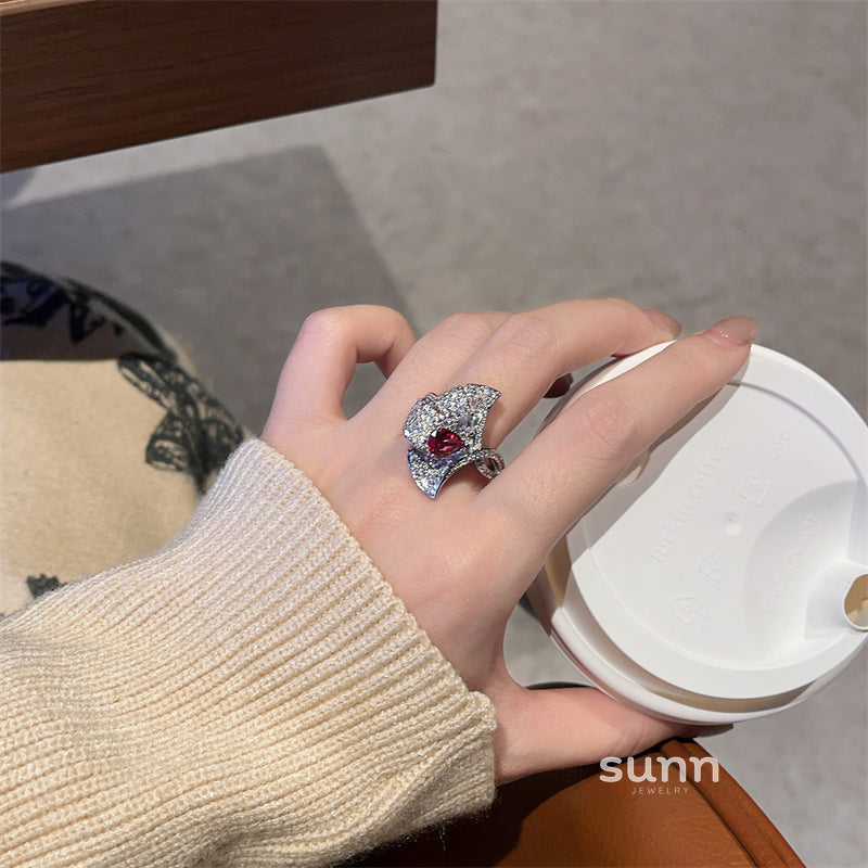 Anari Ruby Leaf Open Ring [W6XU8Q75]