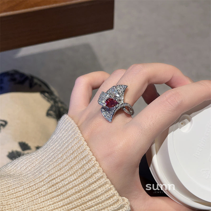 Anari Ruby Leaf Open Ring [P2YQQ36Y]