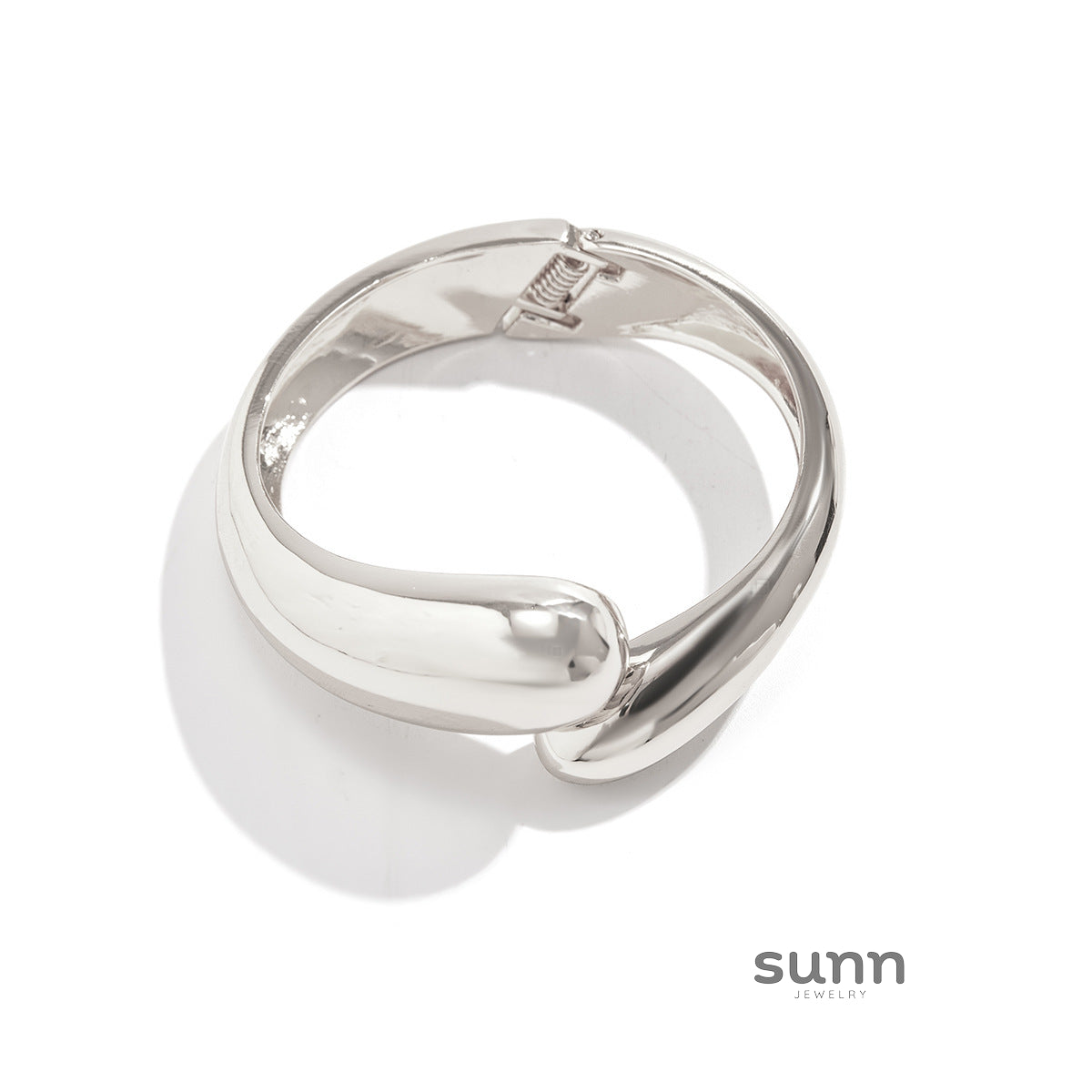Anasofia Waterdrop Cuff Bracelet [UM04GKEV]