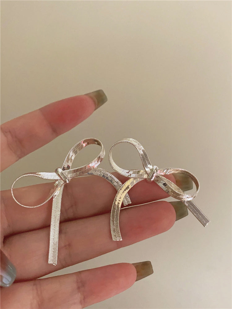 Anayla French Bow Dangle Earrings [0X8LR7RH]