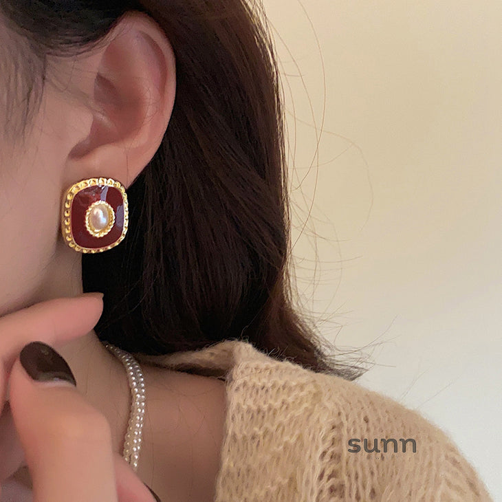 Andra Geometric Pearl Earrings [0QOYK63Q]