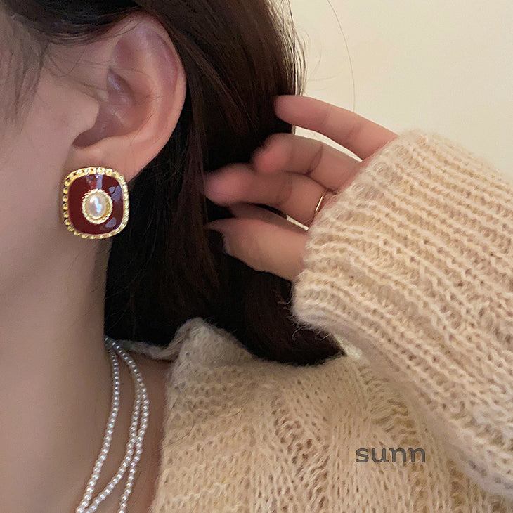 Andra Geometric Pearl Earrings [FUR5V2XU]