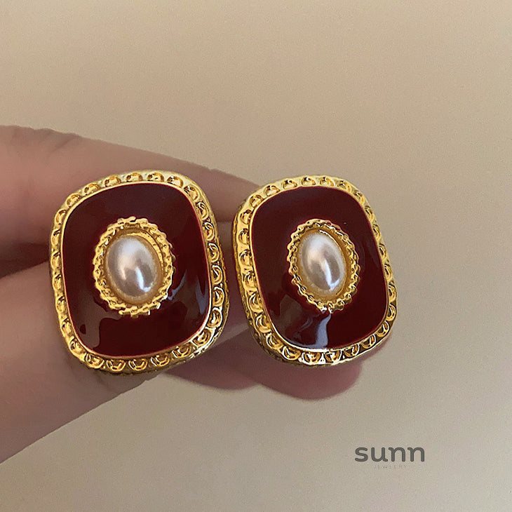 Andra Geometric Pearl Earrings [ZSASHU00]