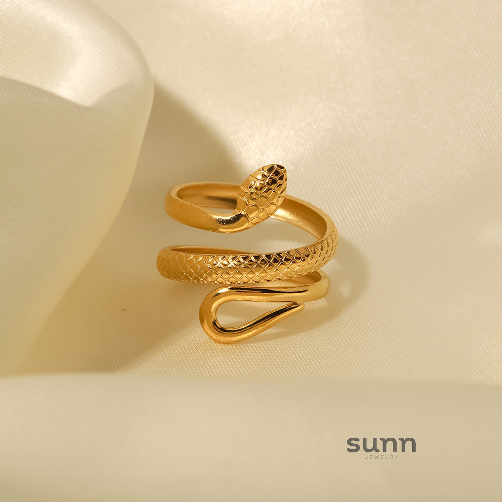 Andra Gold Serpent Adjustable Ring [O9FTYSGS]
