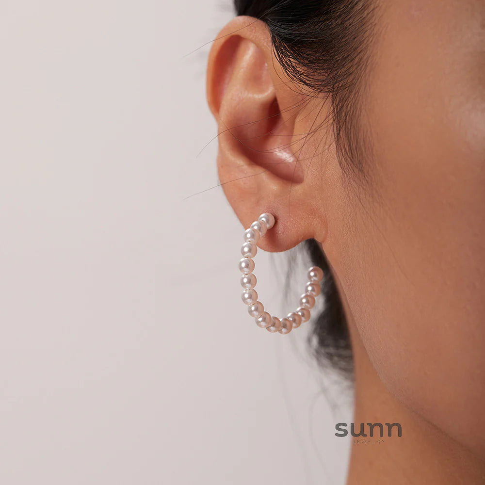 Anevay C-Shape Pearl Hoops