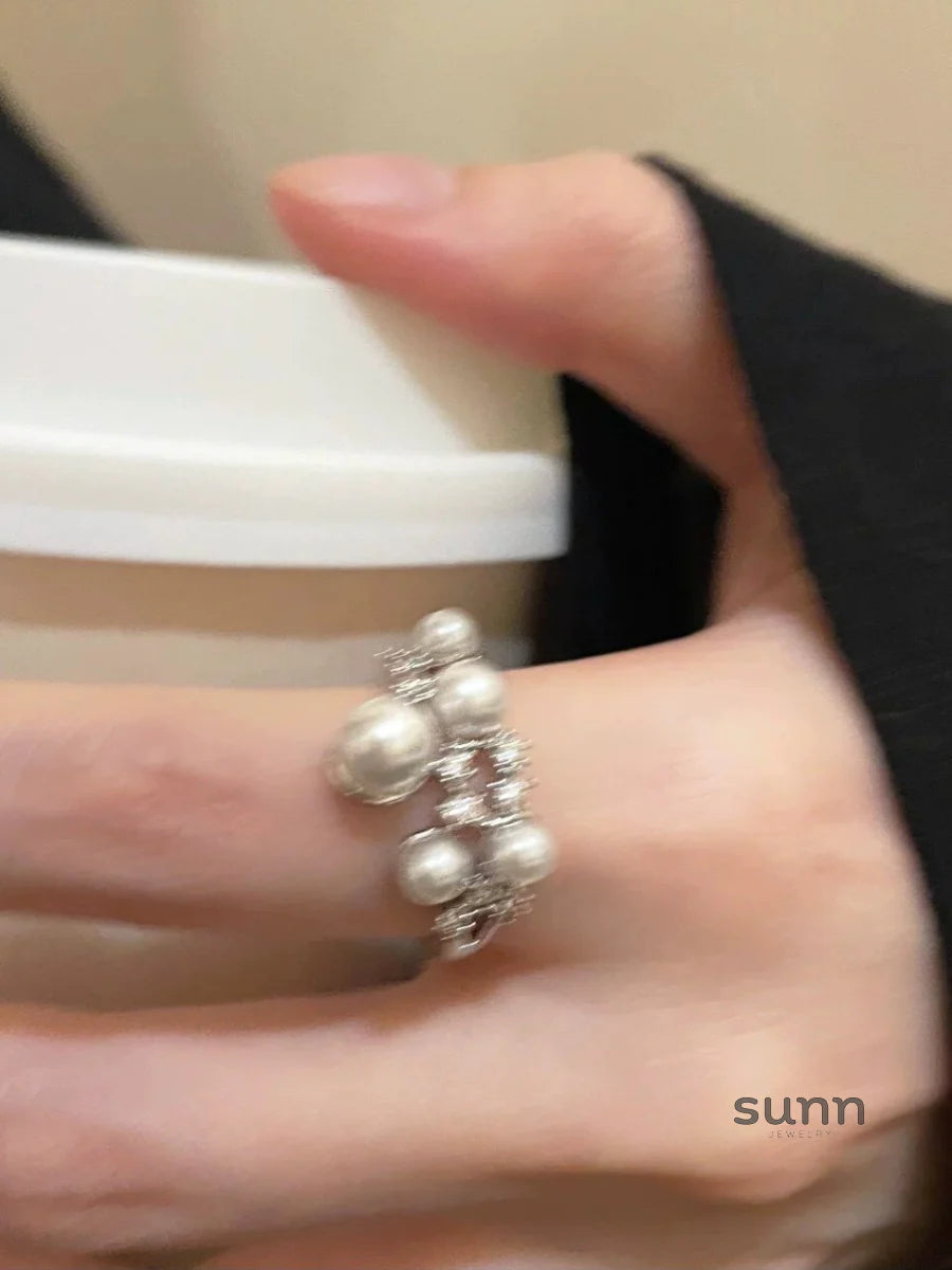 Anevay Sparkling Meteor Star Ring
