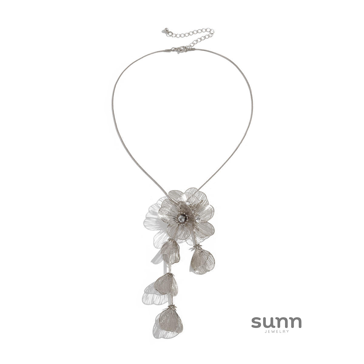 Angelica Ginkgo Blossom Necklace [XTNXX2QZ]