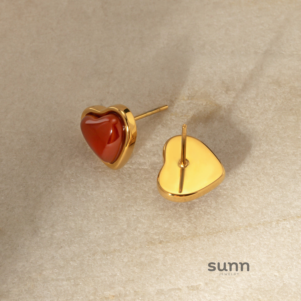 Angelica Gold Heart Hoop Earrings [RONLZS1N]