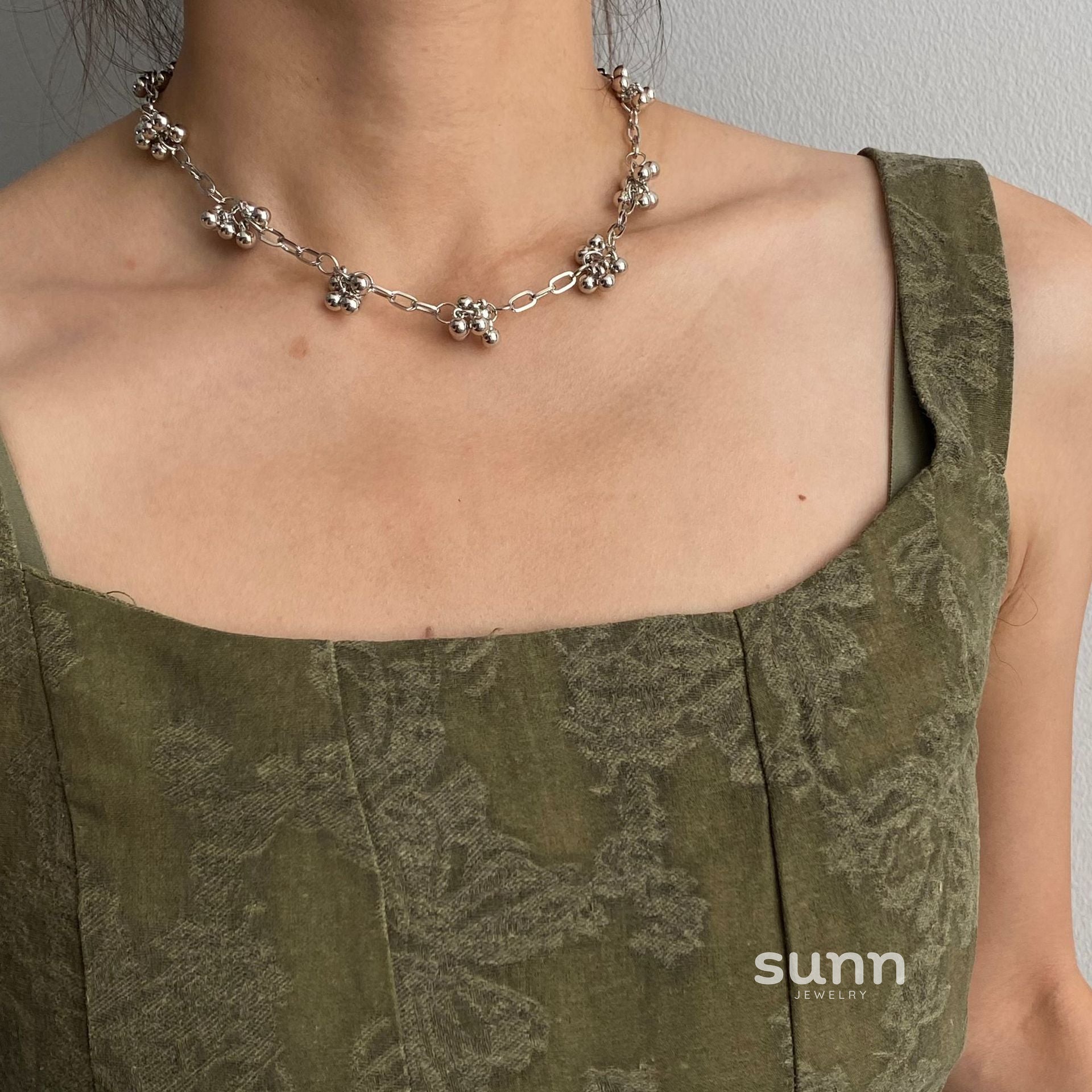 Anita Grape Pearl Choker [1NGMNK5E]