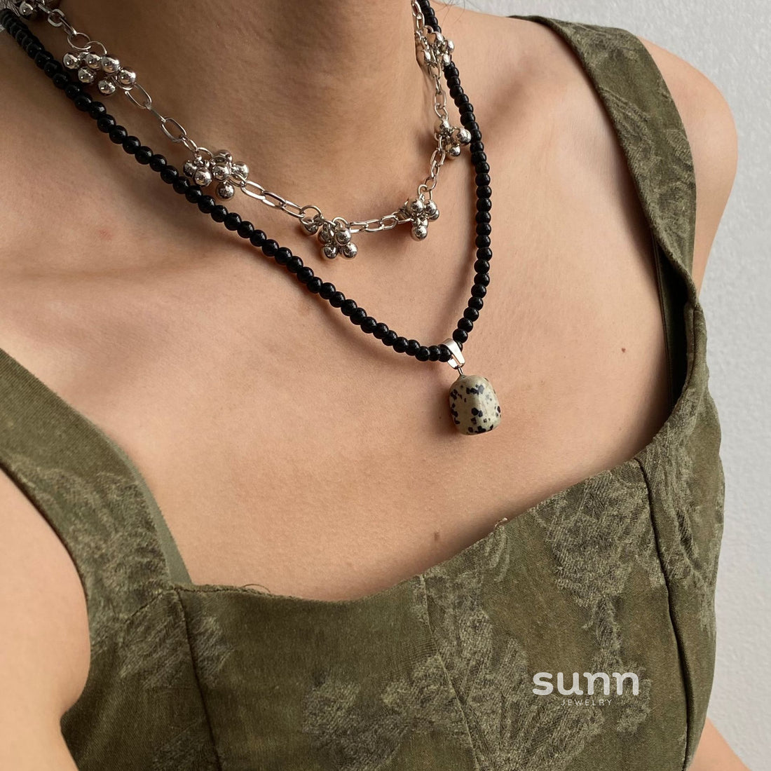 Anita Grape Pearl Choker [2R0I8A9Y]