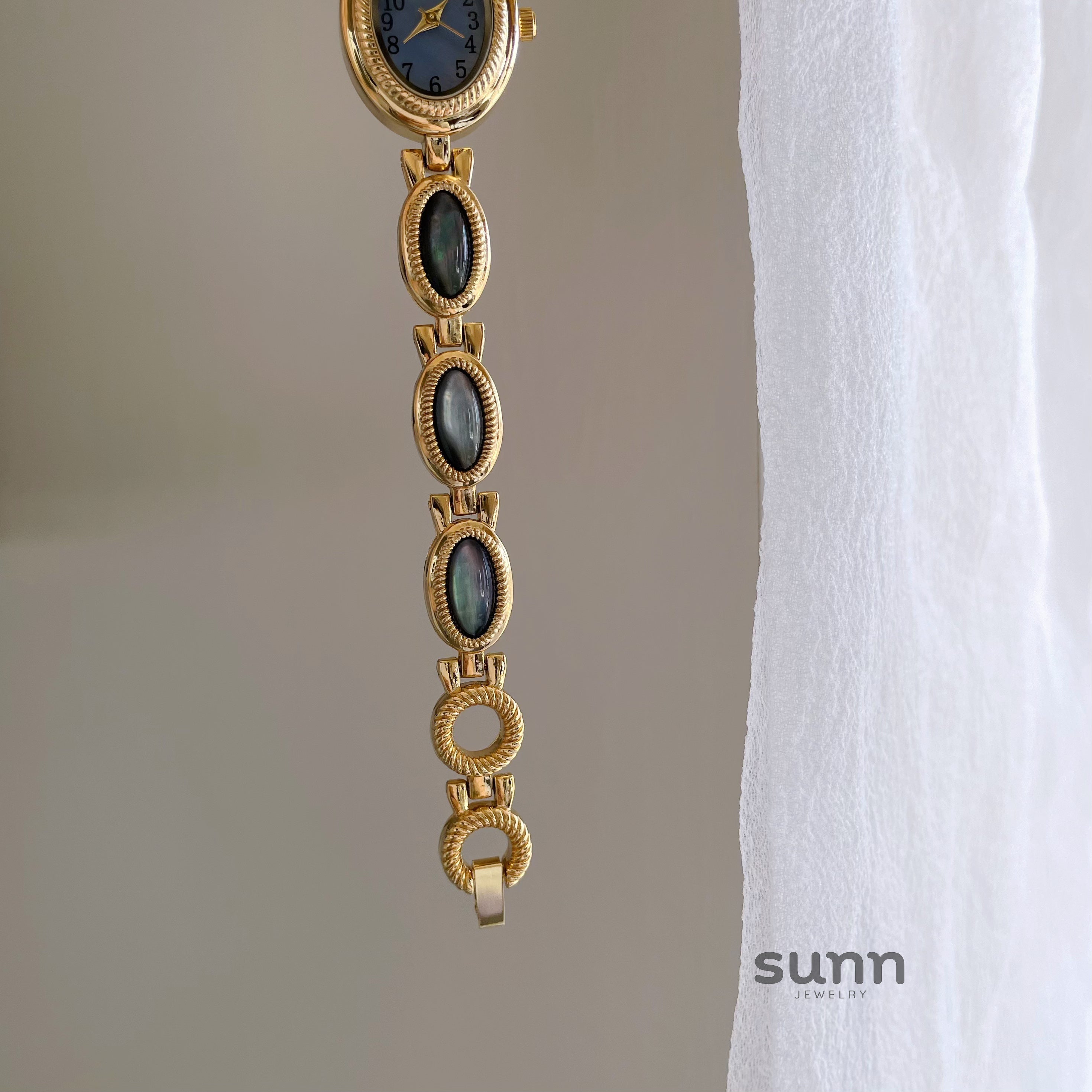 Aniya Mist Pearl Bracelet Watch [KA3TDS8P]