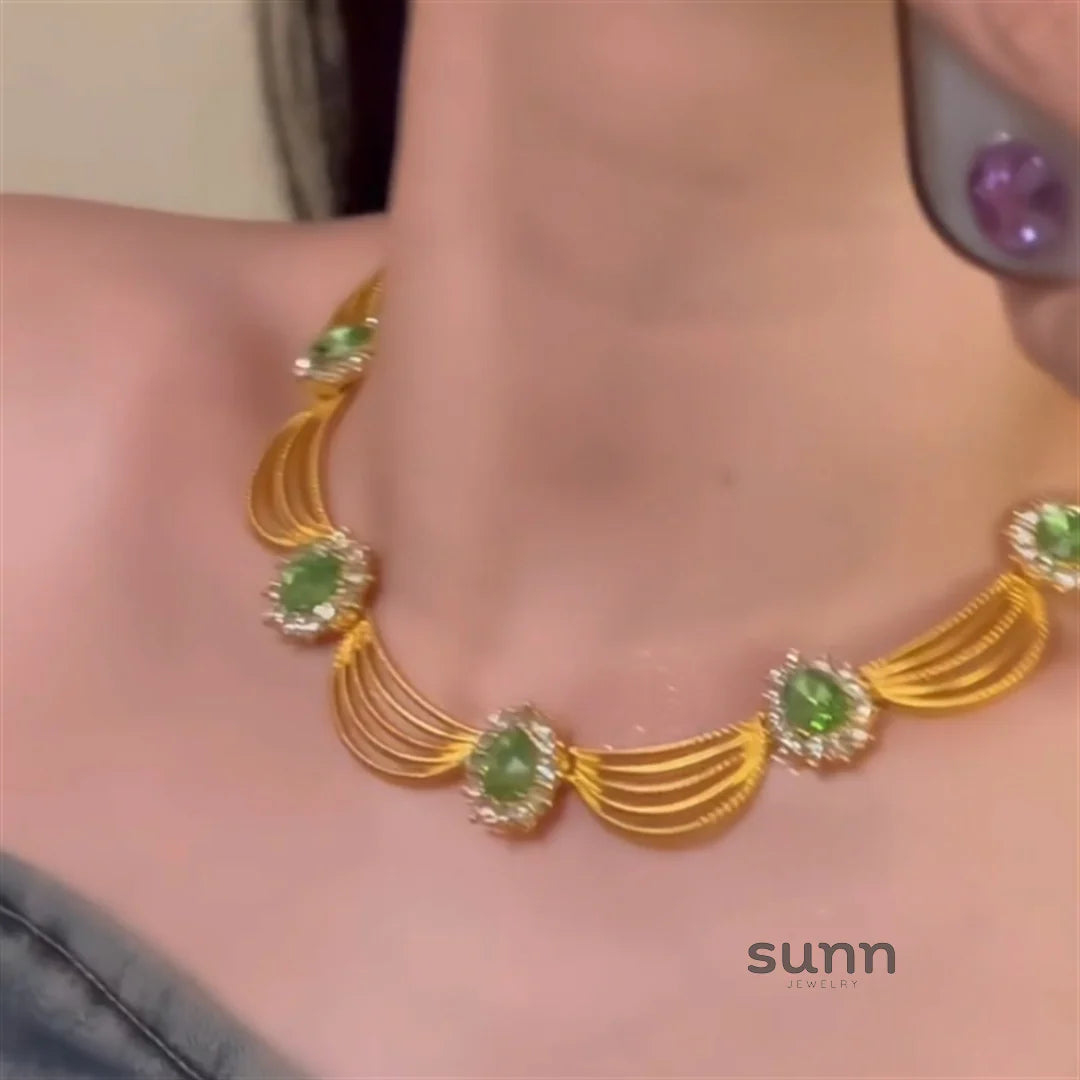 Aniyla Crystal Ornate Choker