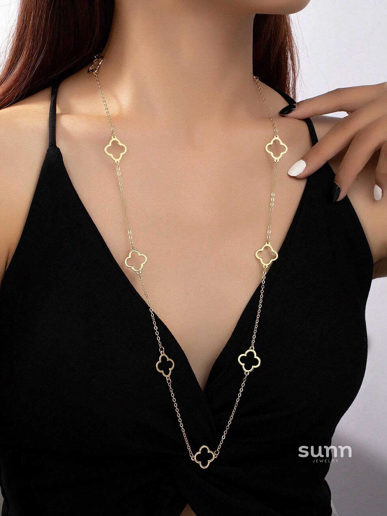 Aniylah Gold Clover Necklace