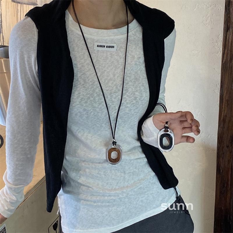 Anjali Cold Style Cutout Necklace [A2RPICEV]