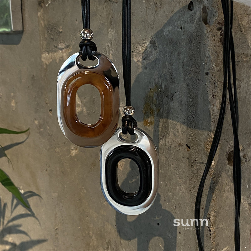 Anjali Cold Style Cutout Necklace [HCFUIDPA]