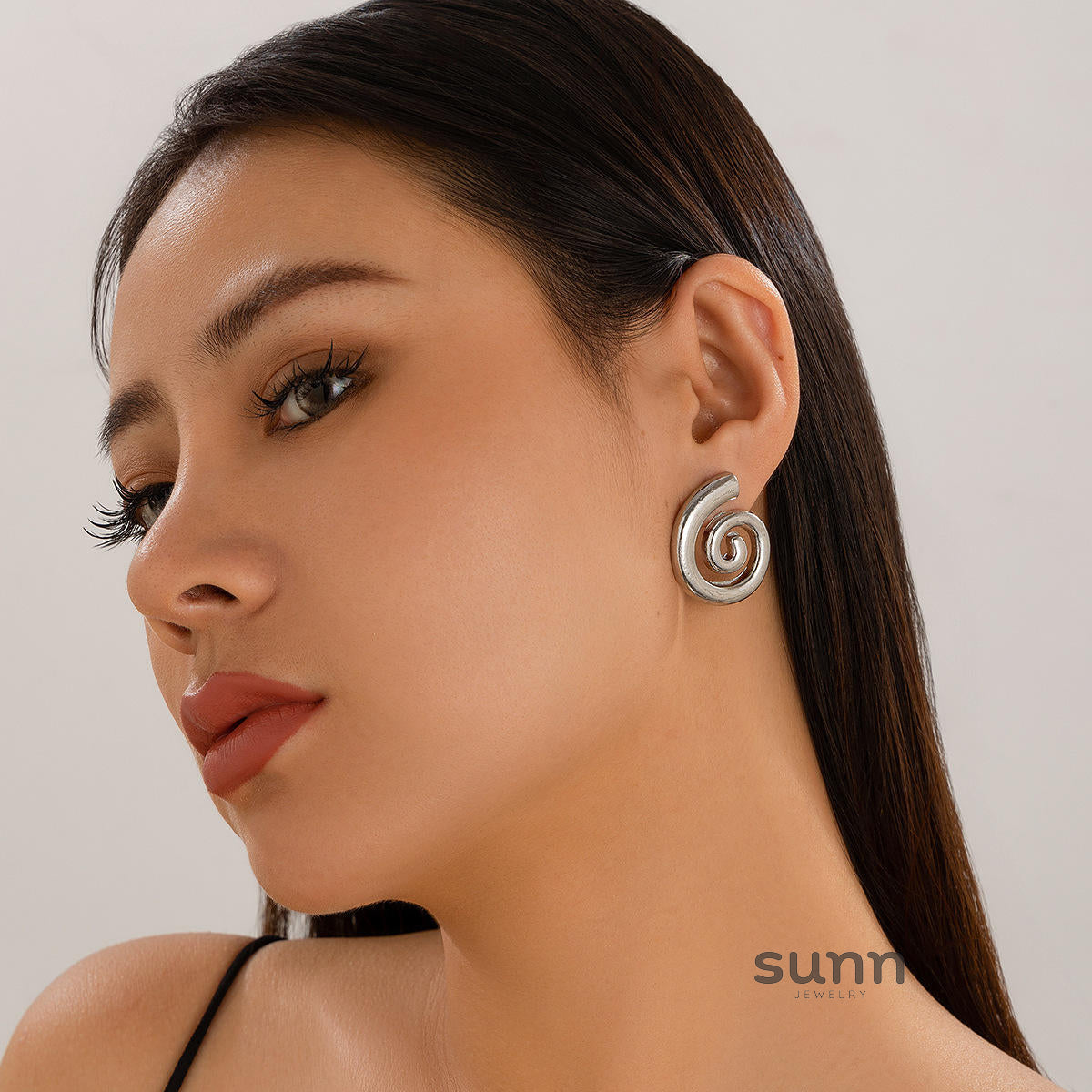 Ann Ocean-Inspired Spiral Earrings [46M2QXSZ]