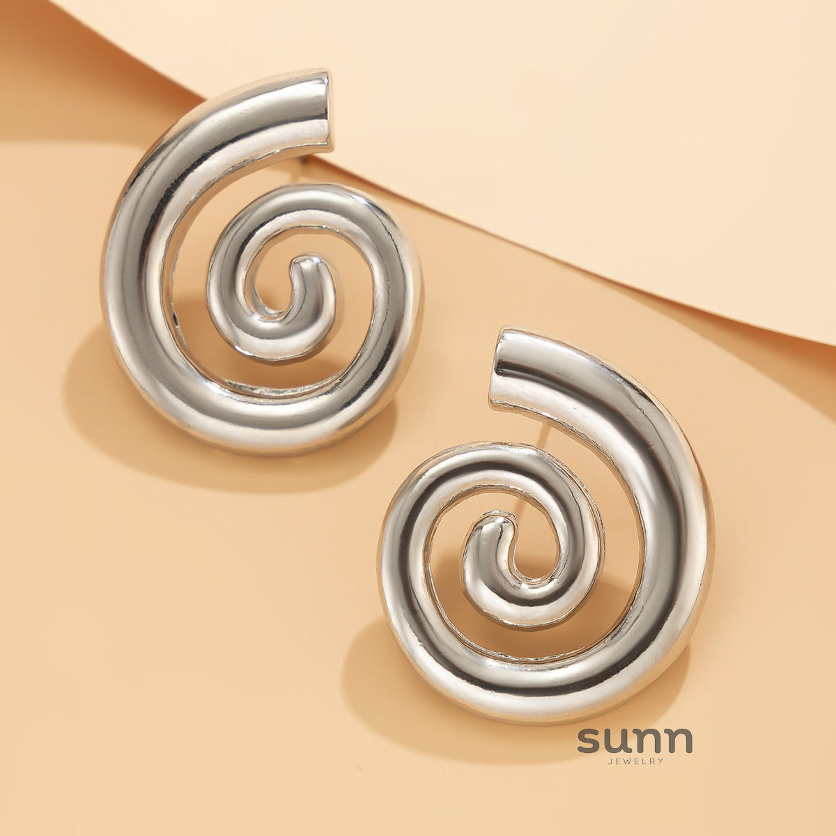Ann Ocean-Inspired Spiral Earrings [33QCIN4H]