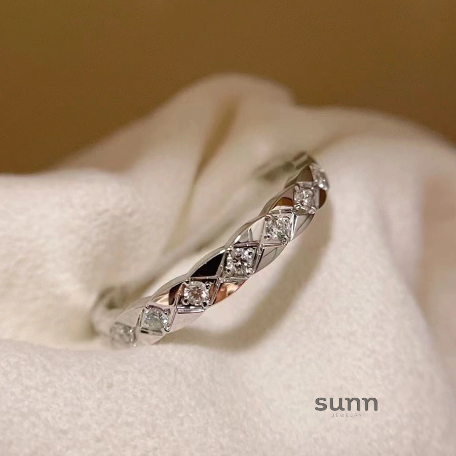 Annalea Diamond Pattern Ring [G5IJHVGW]
